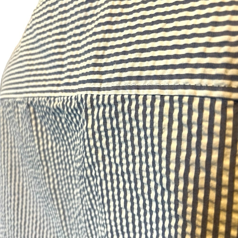 Tommy Hilfiger Seersucker Blue and White Striped Button Down Sleeveless Top - Picture 13 of 13